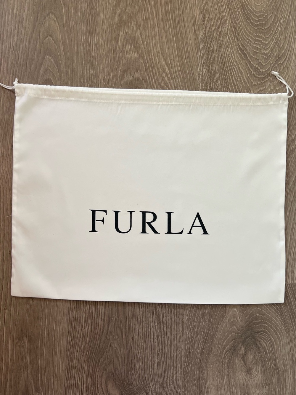 Furla dust bags (C546)